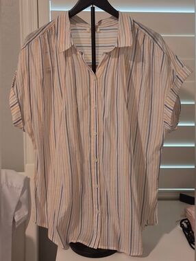 a.n.a Women's Short-Sleeve Striped Button-Down Blouse - Blue, Cream, Peach White